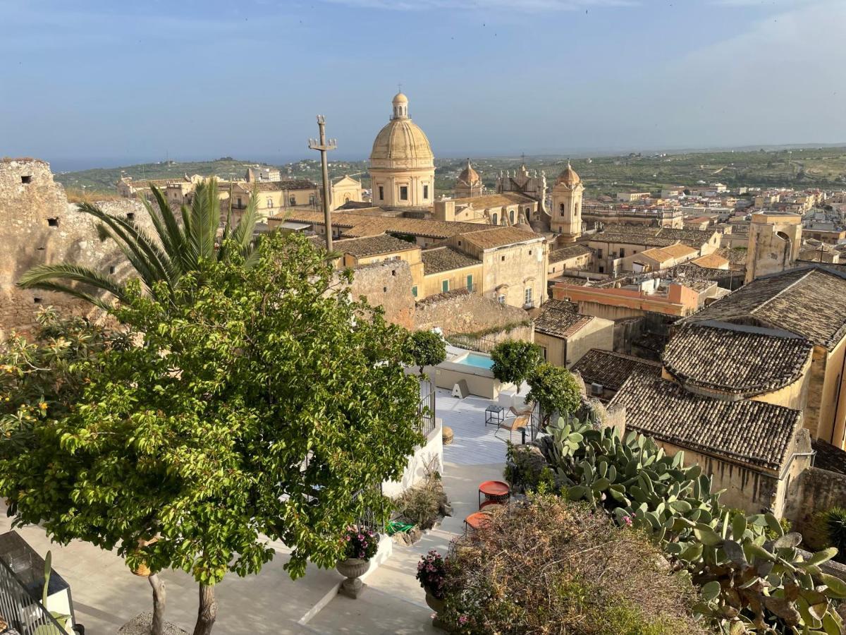 Aria Rooms And Terrace Noto Buitenkant foto