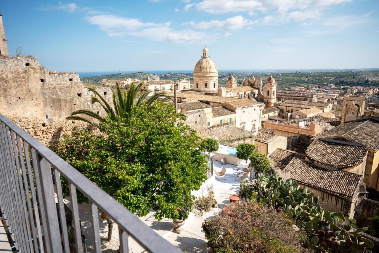 Aria Rooms And Terrace Noto Buitenkant foto